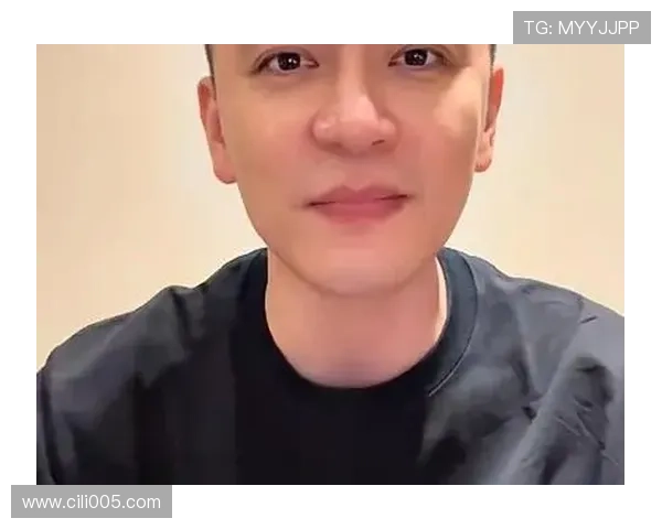 杨鸣:锋线群集体爆发助力中国男篮胜利 杨鸣:锋线群集体爆发助力中国男篮胜利